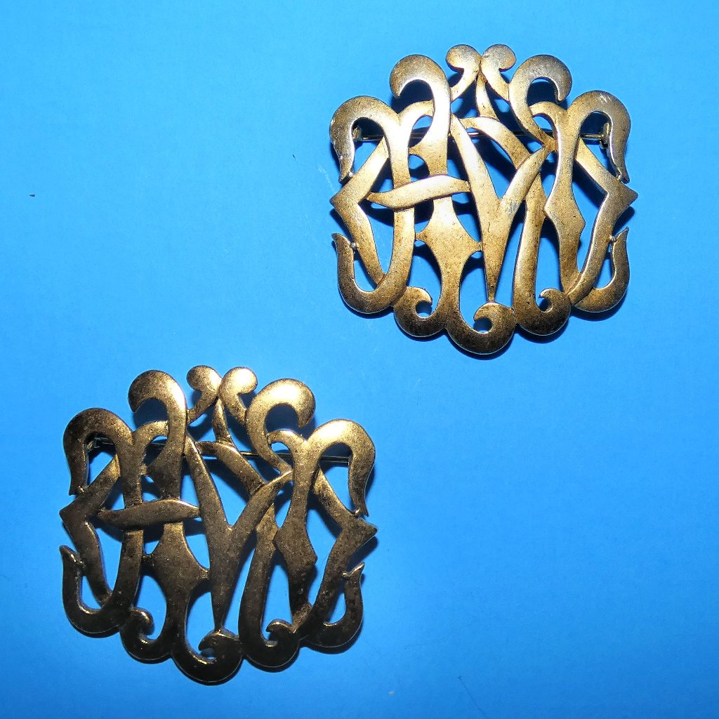 Vintage Signed M Jent Monogram Style Brooch Pin Lot Set Pair Duo Gold Tone